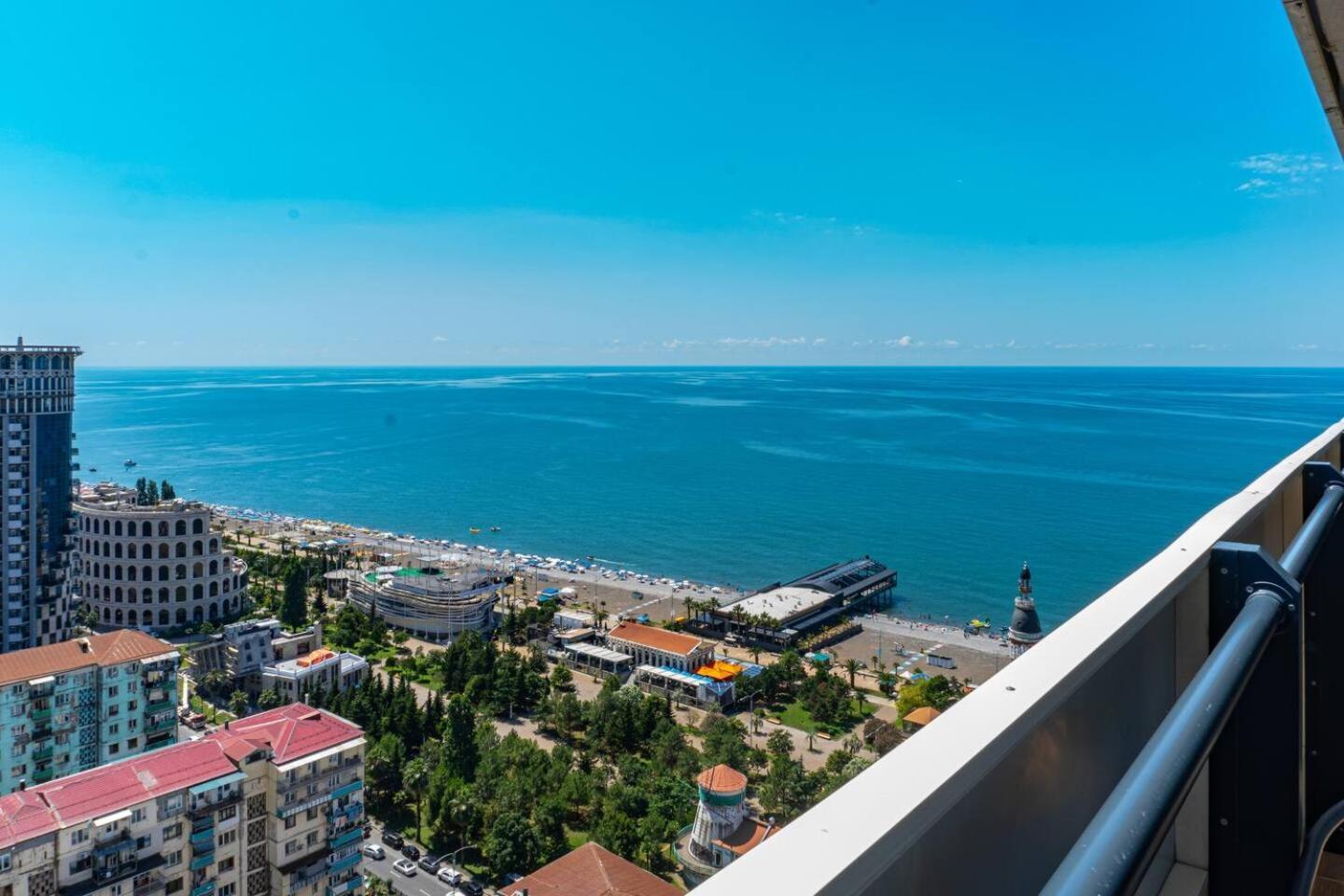 Orbi City Batumi Hotel Exterior foto